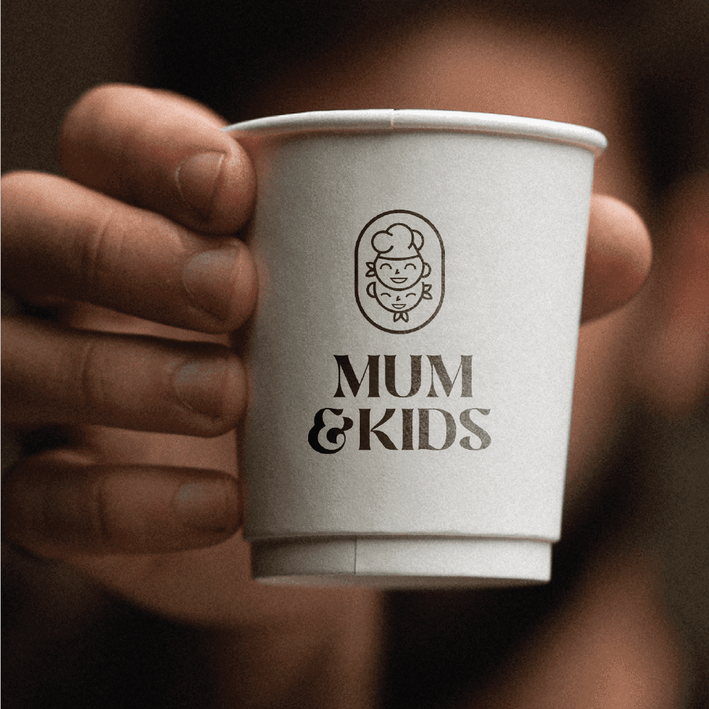 Mum&Kids Logo Design